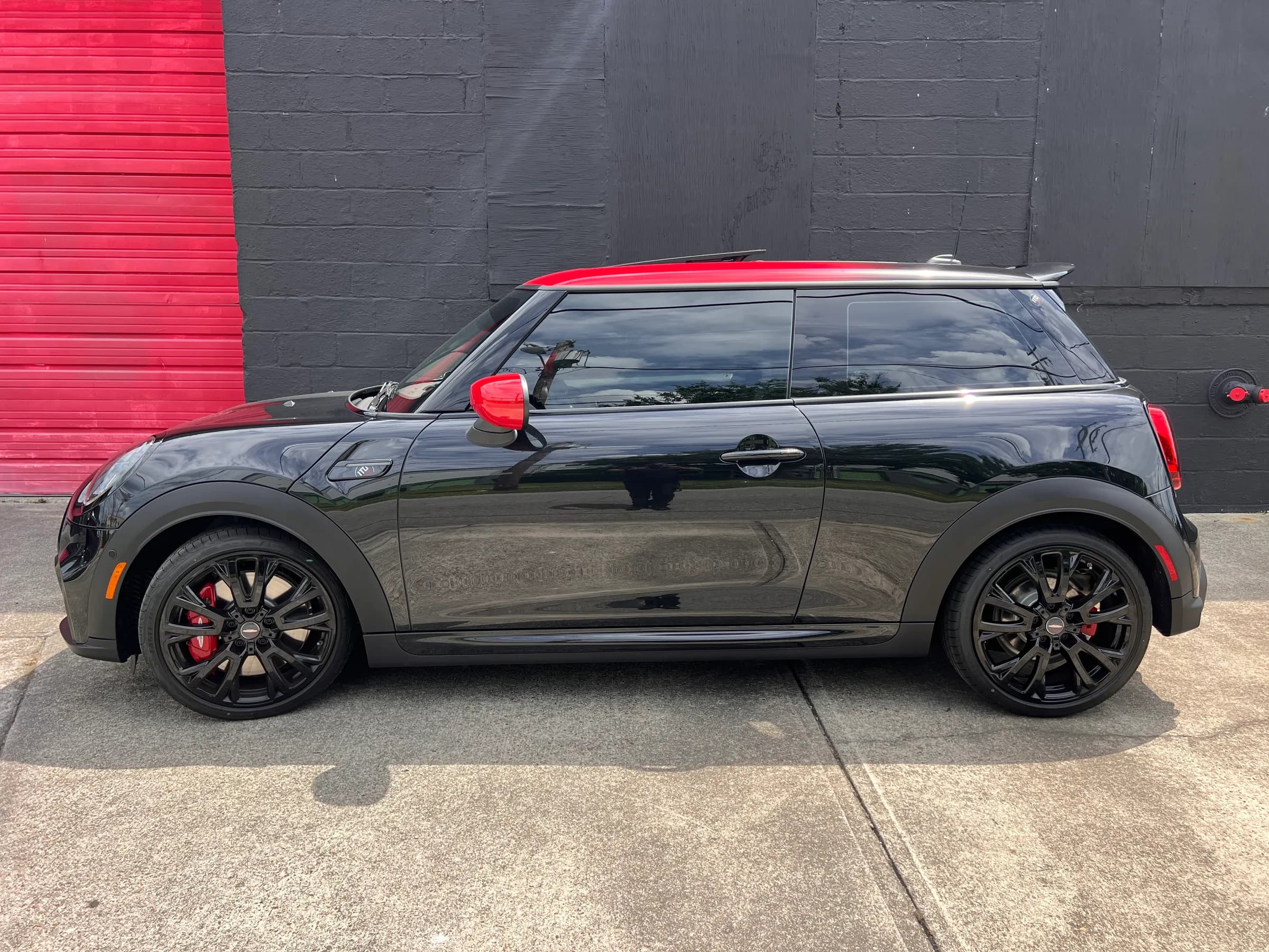 MINI JCW 1to6 edition