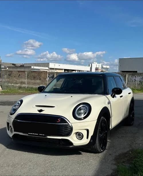 WhitePepper, a 2015 Clubman