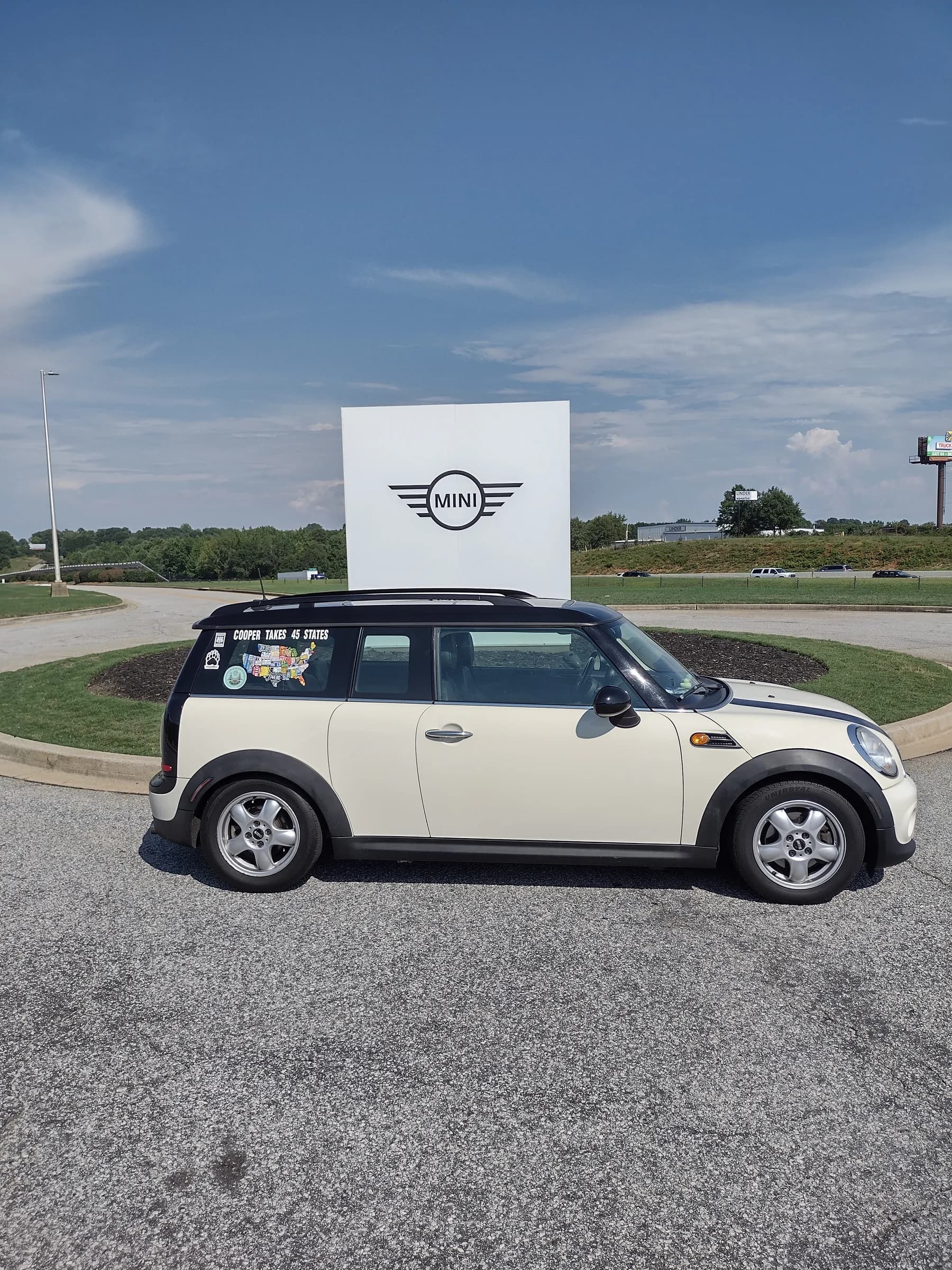 Cooper, a 2011 Clubman