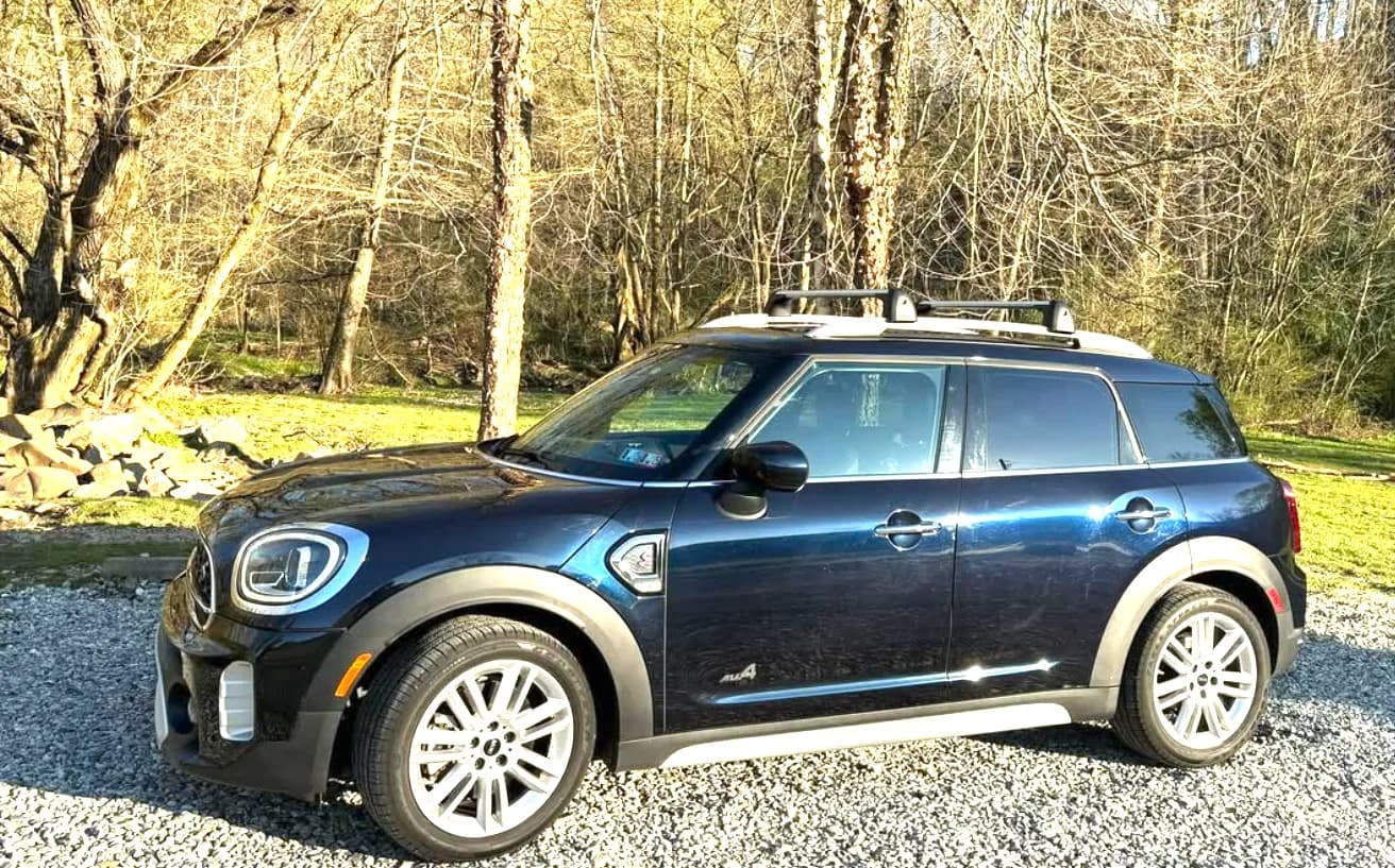 Lucy Blue, a 2021 Countryman