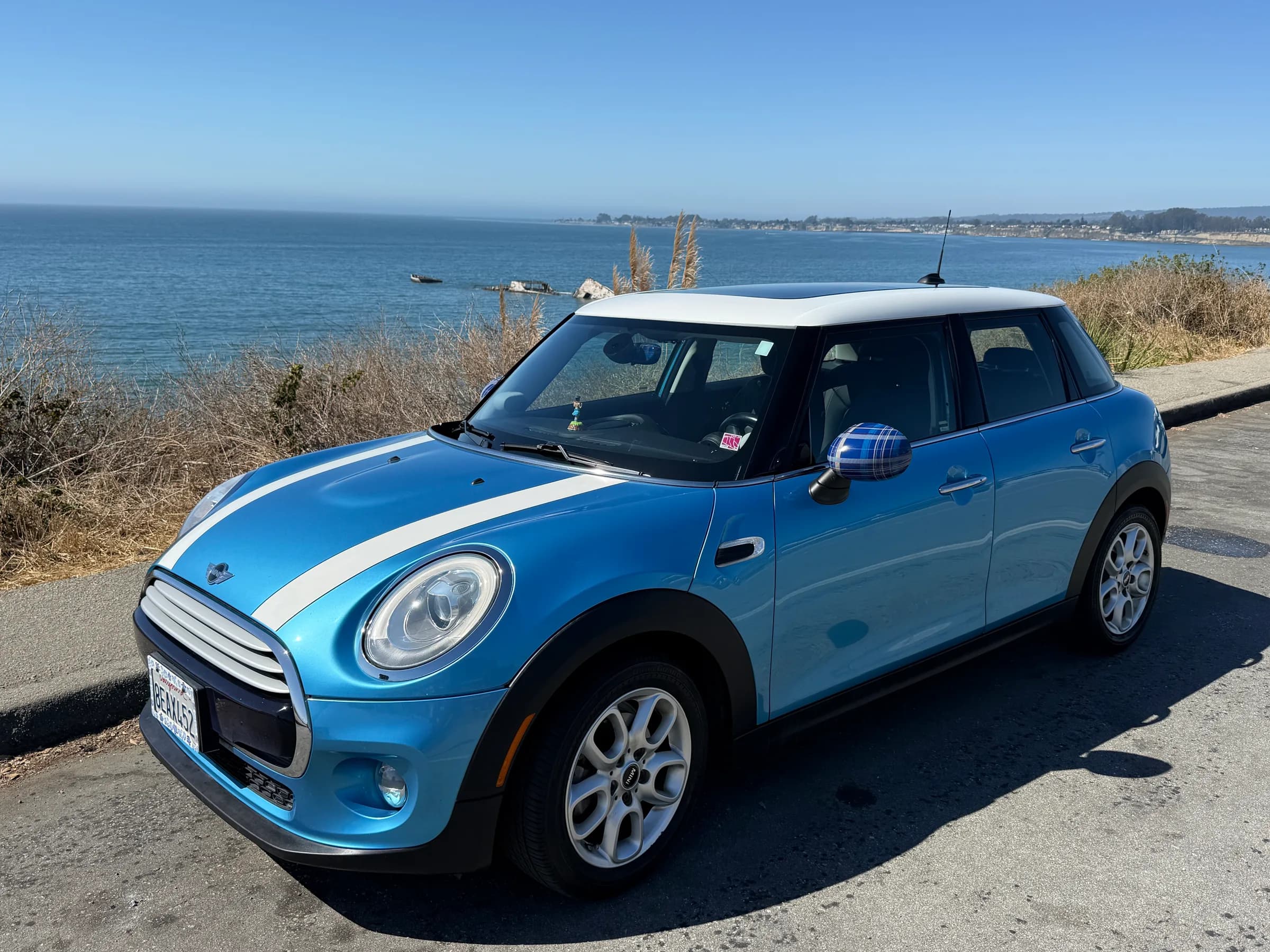 Blue Hawaiian, a 2015 4 Door Hardtop